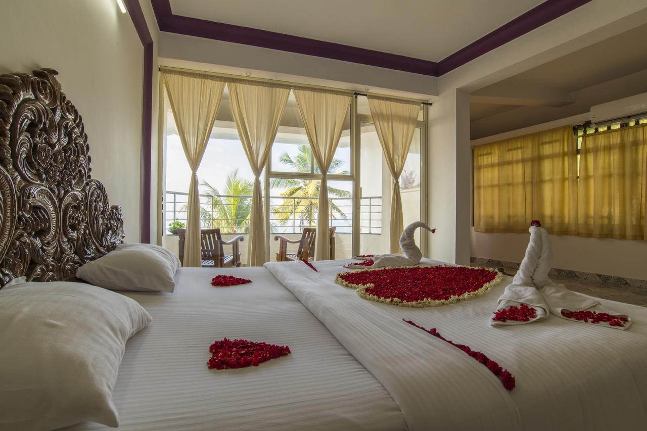 Surya Beach Resort Kovalam Exteriér fotografie